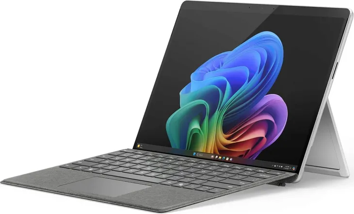 microsoft-surface-pro-copilot-pc-qualcomm-snapdragon-x-plus-16gb-2tb-typ-dysku-twardego-ssd