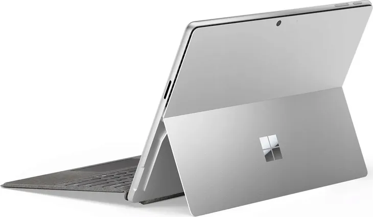 microsoft-surface-pro-copilot-pc-qualcomm-snapdragon-x-plus-16gb-2tb-typ-napedu-brak