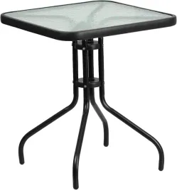 nowoczesnosc-czarny-stol-kwadrat-70cm-styl-i-funkcjonalnosc