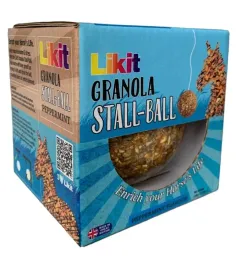 lizawka-dla-koni-likit-granola-stall-ball-16kg-mietowa
