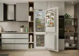 chlodziarka-candy-ecnbql-3518ev-waga-z-opakowaniem-63-kg
