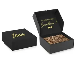 pudelko-dla-swiadka-box-czy-zostaniesz-moim-swiadkiem-zloty-napis