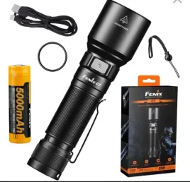 latarka-diodowa-fenix-c7-3000lm-470m-usb-c