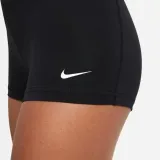 spodenki-damskie-nike-pro-wzor-dominujacy-logo