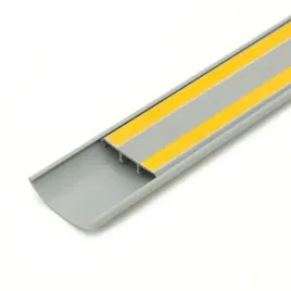 listwa-maskujaca-rtv-do-kabli-200cm-samoprzylepna