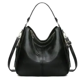 torebka-czarna-damska-eko-skora-miejska-pojemna-do-reki-na-ramie-pasek