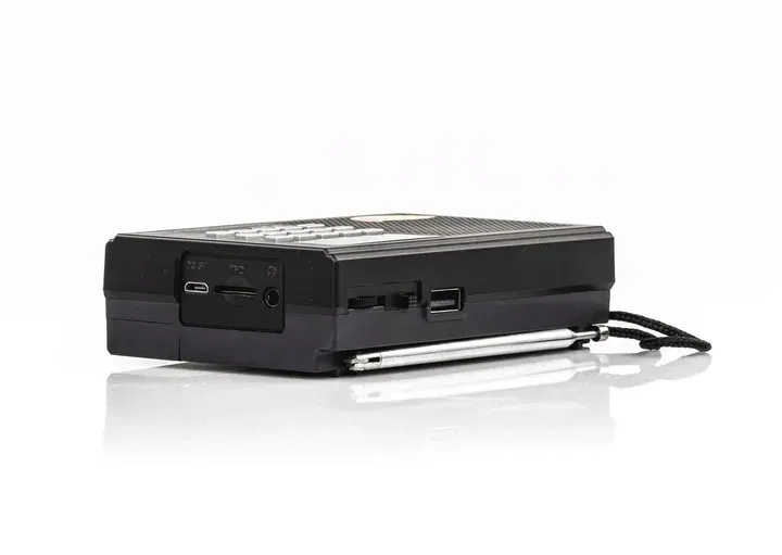 mini-radio-kk9