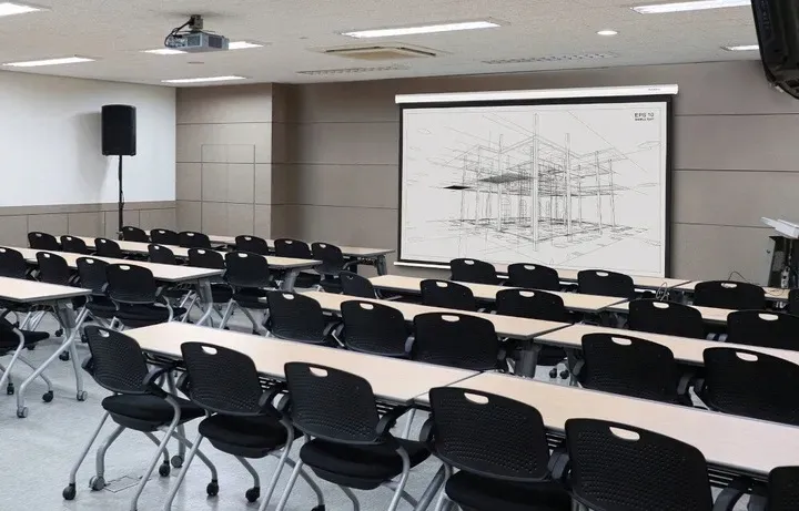 ekran-projekcyjny-overmax-automatic-screen-120-stan-nowy-stan-opakowania-oryginalne