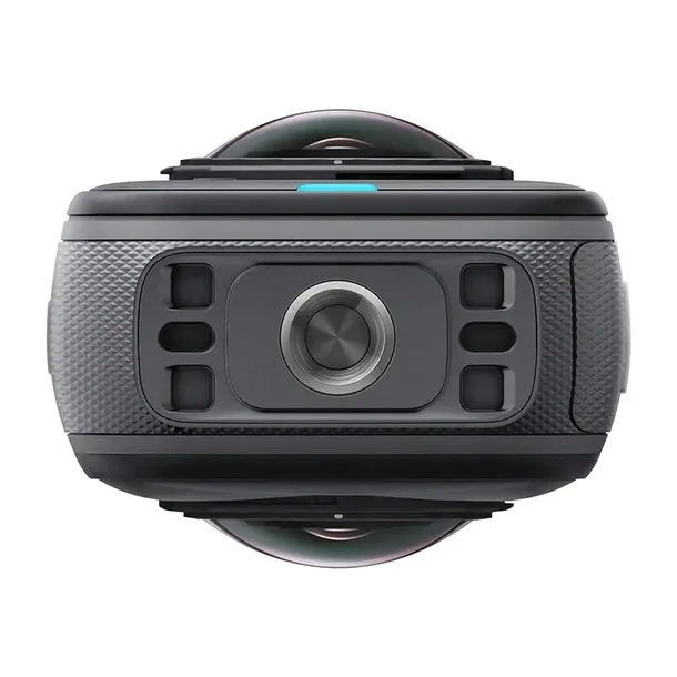 kamera-insta360-x5-essentials-bundle-polska-dystrybucja-produkt-wprowadzony-do-obrotu-na-terenie-ue-przed-13-12-2024-nie