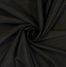 material-czarny-10m-do-dekoracji-scianki-urodziny