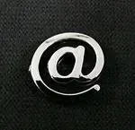 emblemat-litera-literka-cyfra-cyfry-chrom-symbol