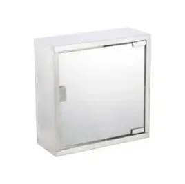 szafka-na-leki-z-lustrem-apteczka-domowa