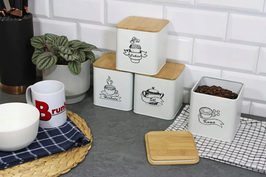 pojemniki-komplet-kawa-herbata-cukier-sol-bialy-metalowy-bambus-zestaw