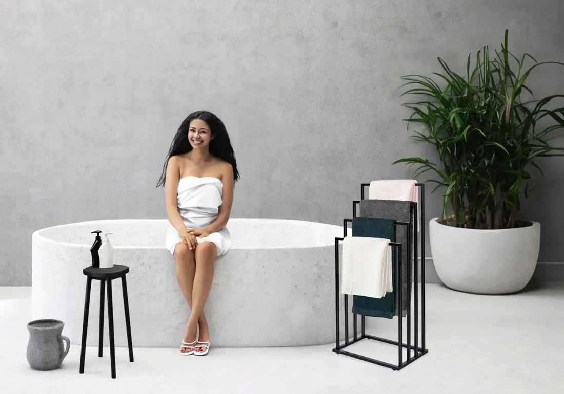 stojak-wieszak-4-poziomowy-na-reczniki-wolnostojacy-lazienkowy-metal-loft