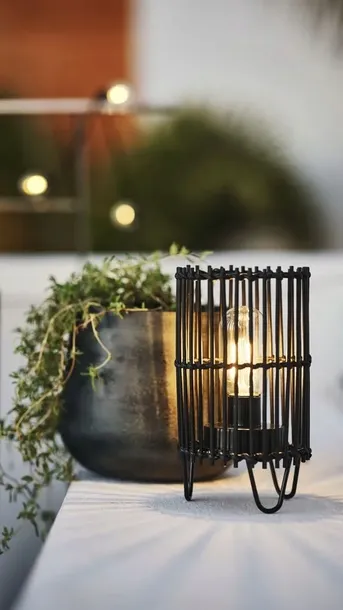 nowoczesna-lampka-stolowa-biurkowa-nocna-ozdobna-czarna-loftowa-ledowa-kolor-czarny