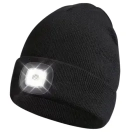 czapka-zimowa-z-latarka-led-lampka-czolowka-ciepla-do-biegania-czarna