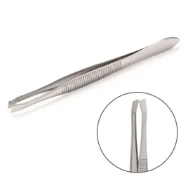 peseta-do-regulacji-brwi-skosna-karbowana-stalowa-kosmetyczna-srebrna