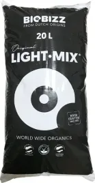 biobizz-light-mix-20l-organiczna-ziemia-kwiatowa-z-perlitem-ph-6-2