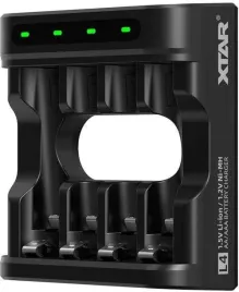 ladowarka-do-akumulatorow-r03-aaa-oraz-r6-aa-li-ion-15v-nimh-xtar-l4