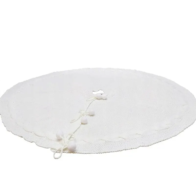 podkladka-pod-choinke-biala