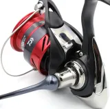 kolowrotek-spiningowy-daiwa-ninja-lt-2000-przelozenie-5-2-1