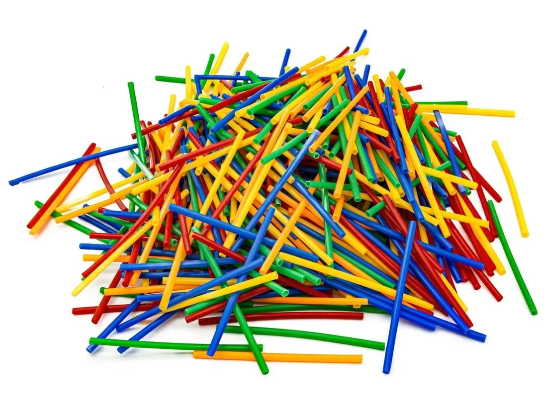 slomki-konstrukcyjne-klocki-patyczki-ok-1000-sztuk-kuferek