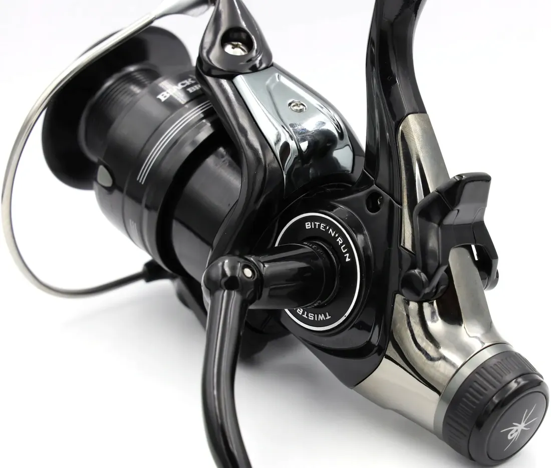 daiwa-kolowrotek-black-widow-br-5000-a