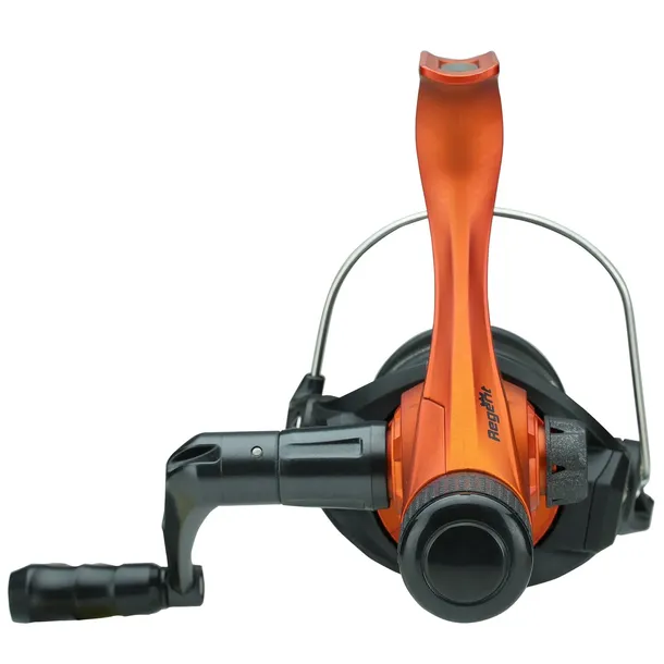 kolowrotek-spiningowy-robinson-regent-rd-302-marka-robinson