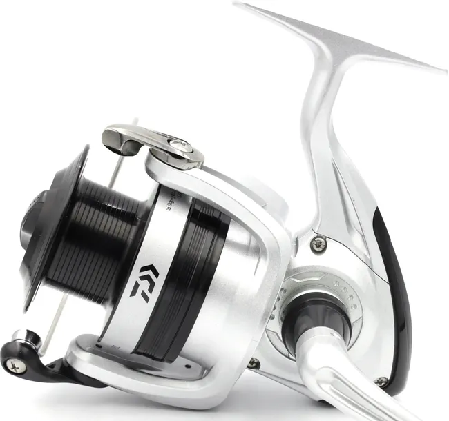 daiwa-kolowrotek-sweepfire-e-4000coror-marka-daiwa