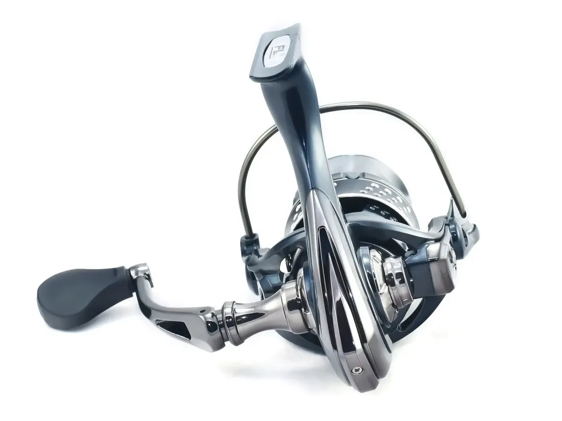 kolowrotek-fl-arer-pro-spin-ap2000-stan-nowy