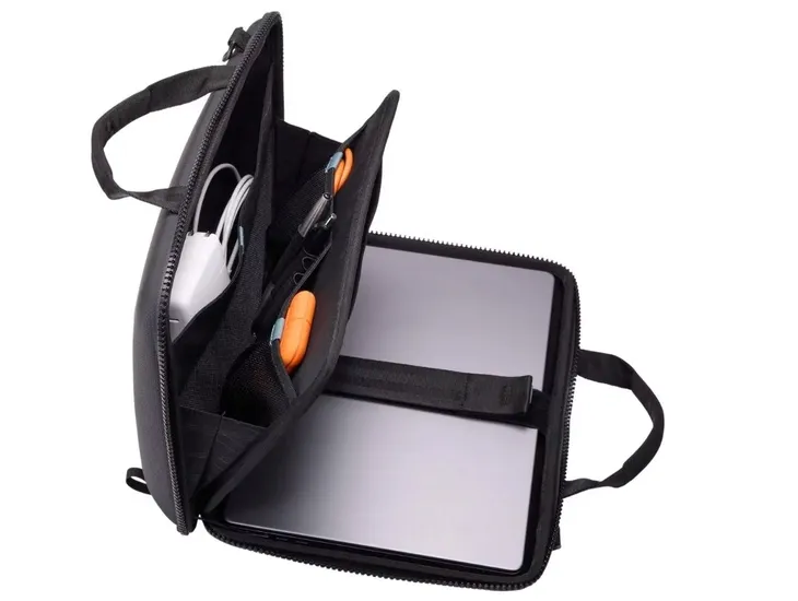 thule-gauntlet-5-macbook-attache-14-black-3205414-or-thule-thule-stan-opakowania-oryginalne