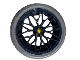 kola-zima-zimowe-21-porsche-macan