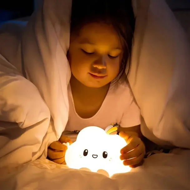 nocna-lampka-led-chmurka-stan-opakowania-oryginalne