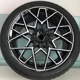 kola-lato-bmw-3-g20-225-45r18-pirelli-runflat-tpms