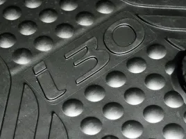hyundai-i30-ii-2012-2016-dywaniki-gumowe-logo-dopasowane-oryginal