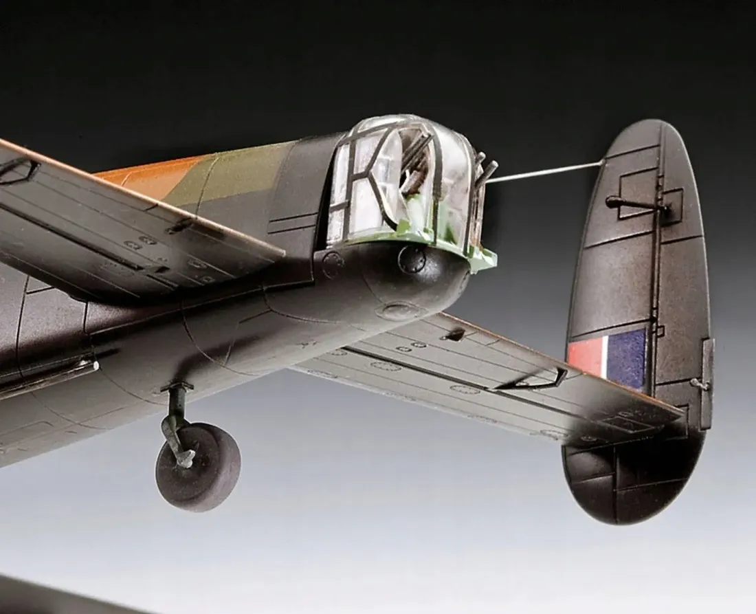 model-plastikowy-avro-lancaster-dambusters-revell-marka-revell