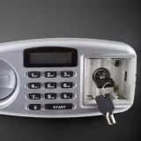 sejf-elektroniczny-czarny-przeznaczenie-kasa-pancerna-na-bron-krotka-na-dokumenty-na-klucze-na-nosniki-danych-na-pieniadze-sejf-scienny-sejf-wrzutowy-szafa-kasjerska