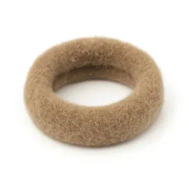 gumka-do-wlosow-zimowa-w-krate-bezowa-miekka-frotka-wygodna-modna