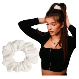 gumka-do-wlosow-biala-duza-frotka-scrunchie-jedwab-bezpieczna-i-wygodna