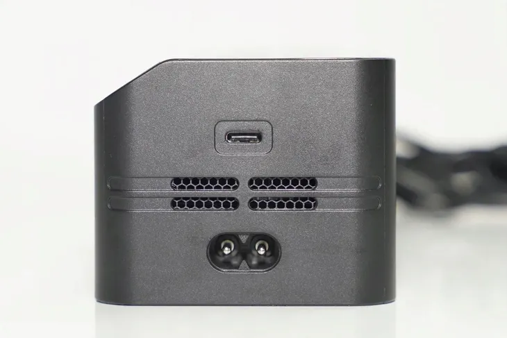 autel-multi-charger-for-evo-max-series-autel-liczba-portow-3-stan-opakowania-oryginalne