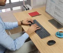 zestaw-klawiatura-mysz-membranowa-logitech-mk235-920-007931-usb-3-0-kol