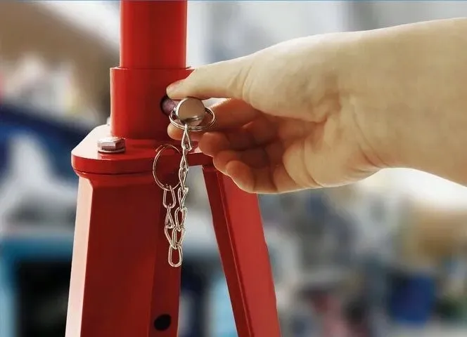 podpora-kobylka-2t-czerwona