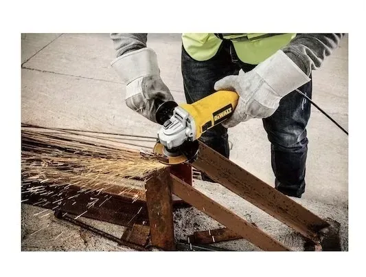 angle-grinder-dwe4117-qs-950w-125mm-dewalt-stan-nowy