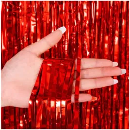 kurtyna-dekoracyjna-czerwona-na-walentynki-scianka-metaliczna-zaslona-2x1