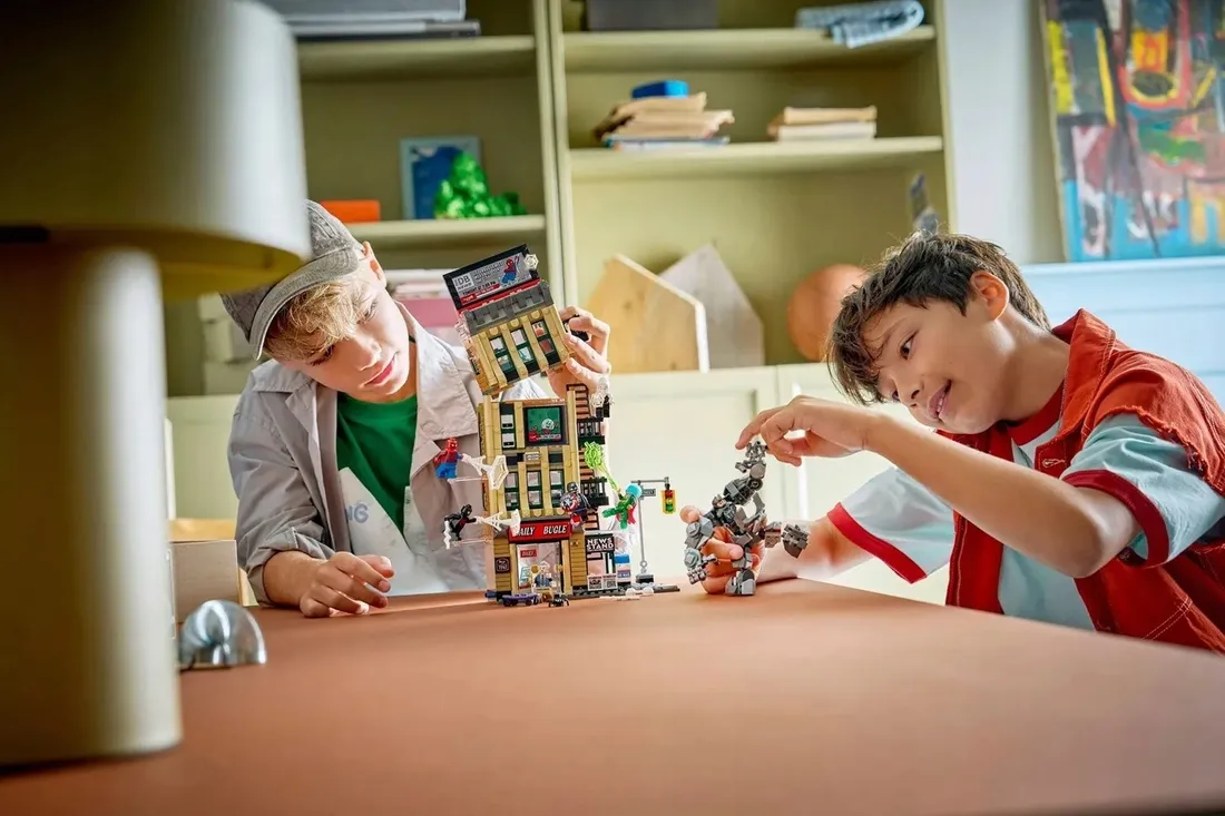 lego-marvel-super-heroes-76342-lego