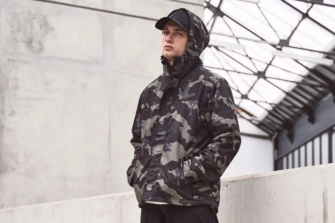 kurtka-brandit-windbreaker-frontzip-darkcamo-m-stan-nowy