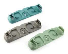 wieszak-uchwyt-na-akcesoria-do-sprzatania-mix-kolorow