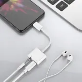loydia-adapter-sluchawkowy-do-iphone-a-ladowarka-2-w-1-stan-nowy-stan-opakowania-oryginalne-marka-retoo