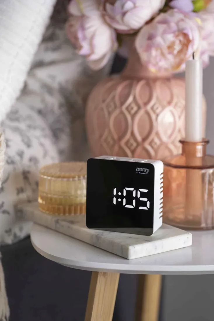 budzik-led-usb-alarm-temperatura-data-bialy