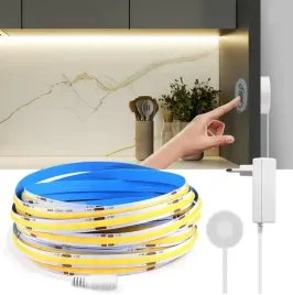 oswietlenie-regalu-witryny-tasma-cob-led-wlacznik-ukryty-podblatowy-200-cm